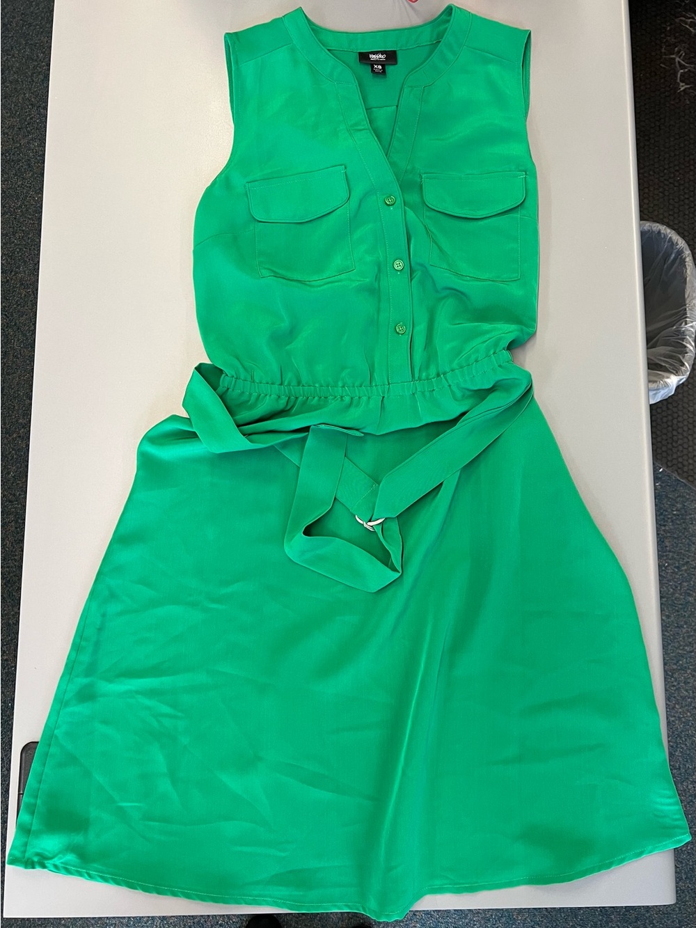 Women's Mossimo Green Dress Size XS Sleeveless
Belted V Neck Spring Summer NEW